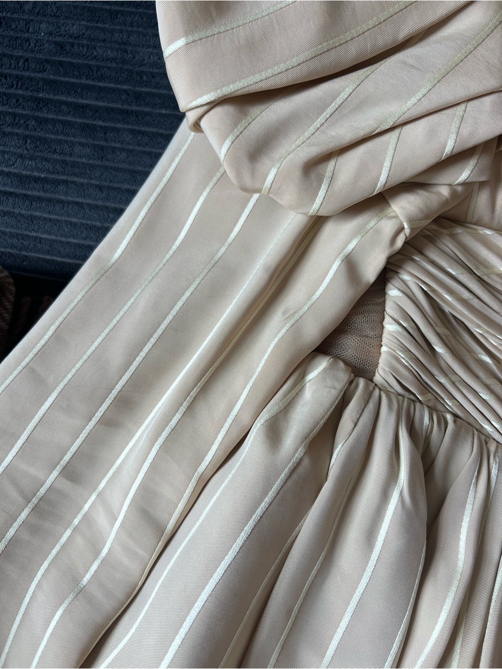 KHAITE Cream Pinstripe Puff-Sleeve Peplum Top - Picture 8 of 10